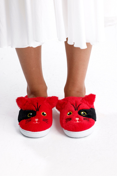 FootFrenzy Cat Figured Plush Comfortable Sole House Slippers with Furry Inside
