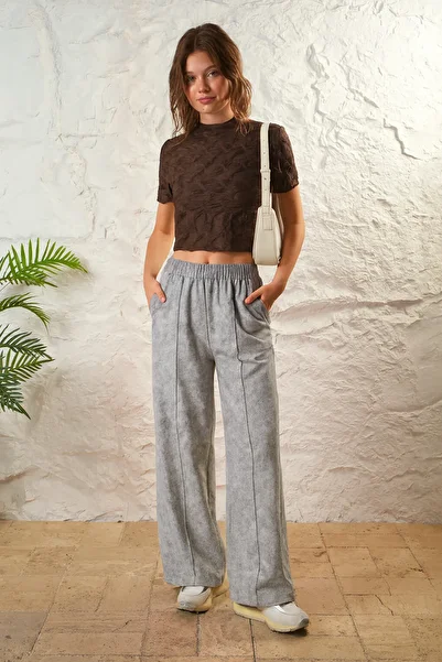 ESPİNA Women's Loose-Fit Casual Trousers with Ruffled Front Pockets