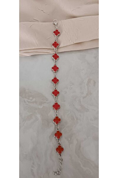 Shae Jewelry سوار البرسيم الأحمر الذي يجلب الحظ