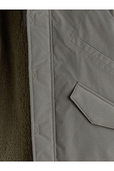 LC Waikiki Παλτό για αγόρια με επένδυση με κουκούλα