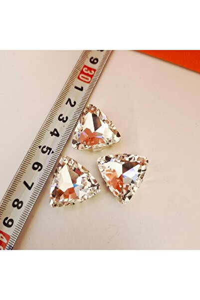 pegu baby collection Triangle Crystal Cut Stone. 5 Pieces Are Found in 1 Package.