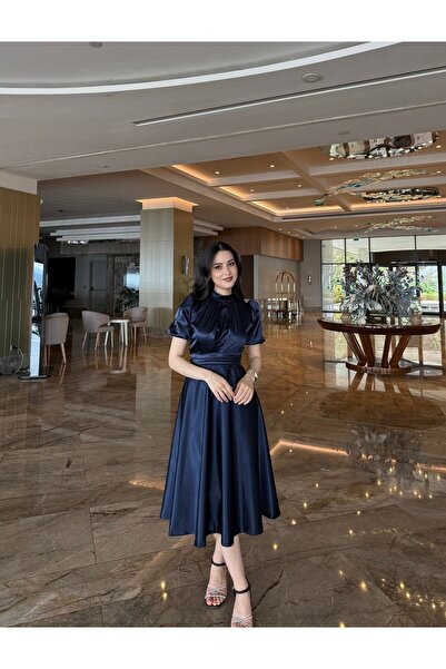 parla official Lacivert Kloş Etek Kısa Kol Midi Boy Saten Abiye Elbise Lacivert
