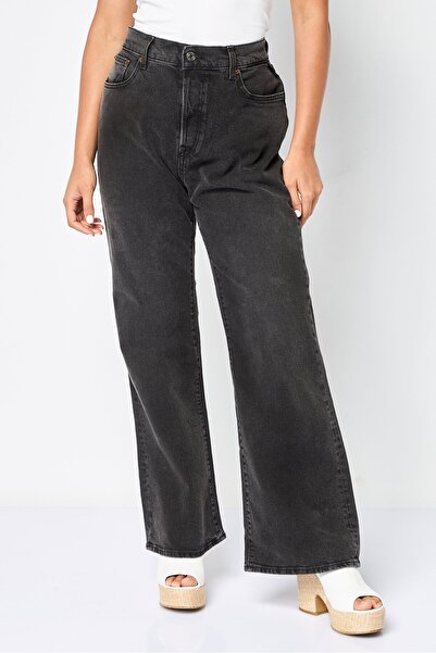 Replay Women Flared Fit Solid Non Stretchable Jeans, Wash Black