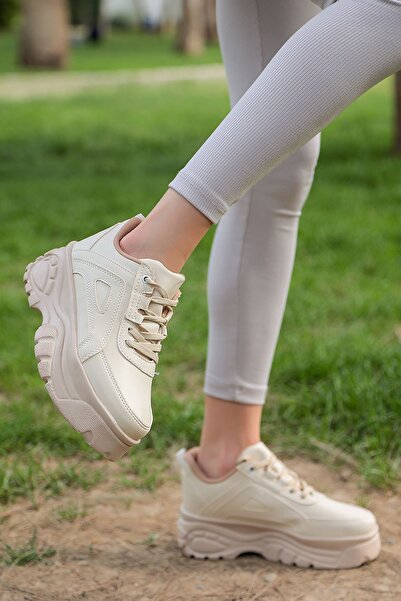 Madam Tarz Peri Tabanlı Spor