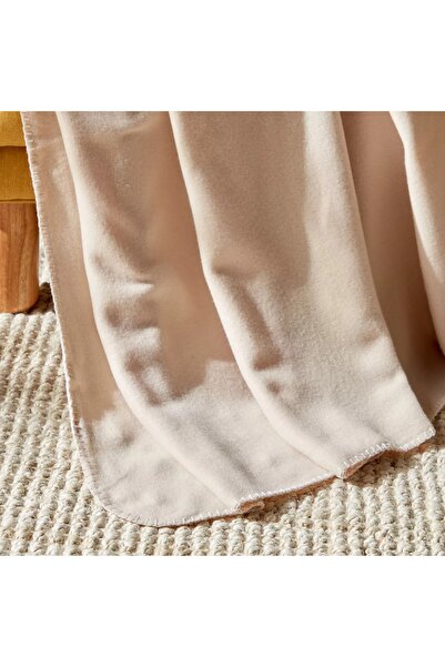 Home Centre Polar 2-Piece Fleece Blanket Set - 120x150 cm