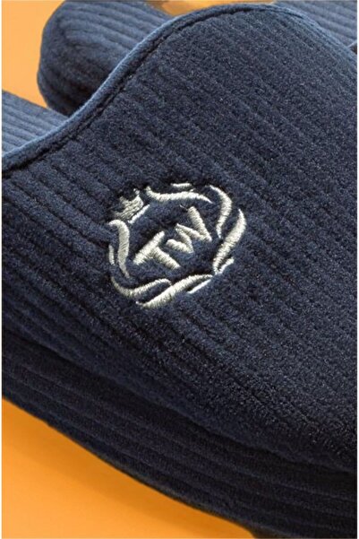 Twigy Чоловічий весільний наряд Домашні капці