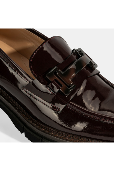 LUCA GROSSI Kadın Bordo Toka Detaylı Rugan Loafer