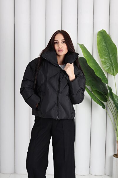 Rowsmen Women's Oversized Waterproof Inflatable Coat with Baklava Pattern