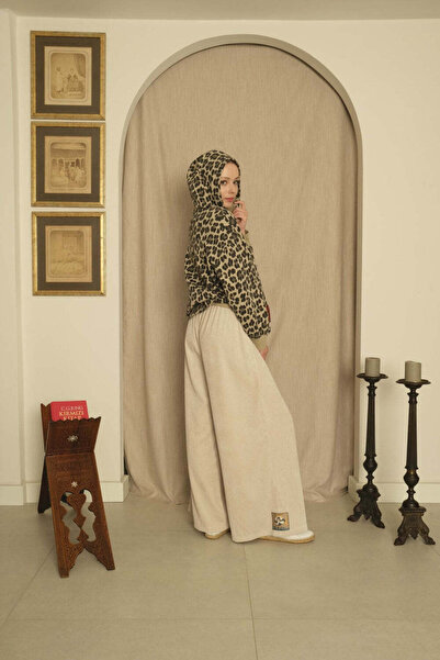 Le Monade Dreams Koton Kapüşonlu Bej Leopar Desenli Sweatshirt