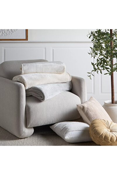 Home Centre Kairi Chenille Queen Blanket - 200x240 cm