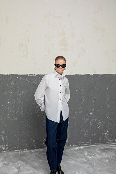 KAMEYA KONTRAST DÜĞMELİ BLUZ 26W10802