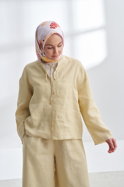 ARMANDA Premium Collection Magnolia Pattern Twill Silk Scarf - Powder Pink