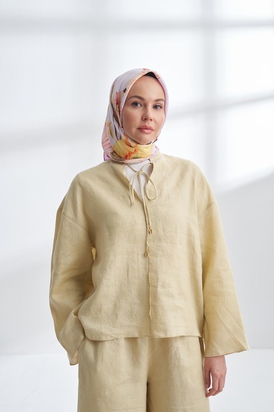 ARMANDA Premium Collection Magnolia Pattern Twill Silk Scarf - Powder Pink