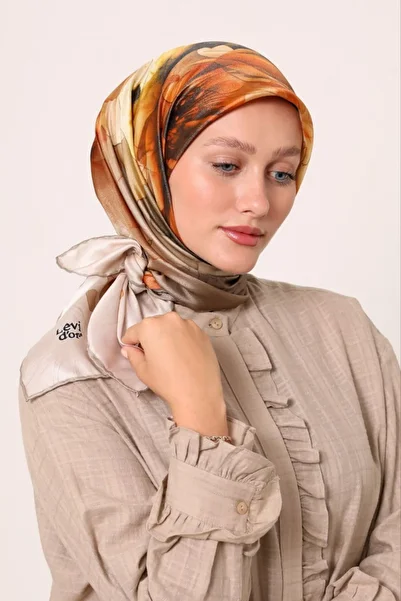 Levidor Sparkling Crystal Scarf with Dreamy Floral Pattern