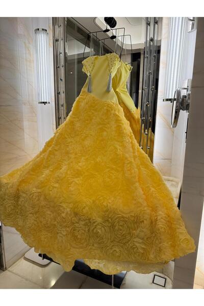 VİVİ Light yellow evening dress with 3D rose design