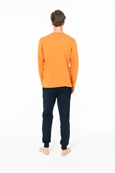 U.S. Polo Assn. U.S. Polo Assn. 18953 Men's Long Sleeve Crew Neck Pajama Set with Leg Bands - Orange