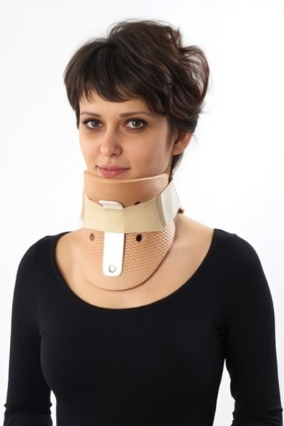 Serra's Cervical Philadelphia Tipi Boyunluk Çene Destekli