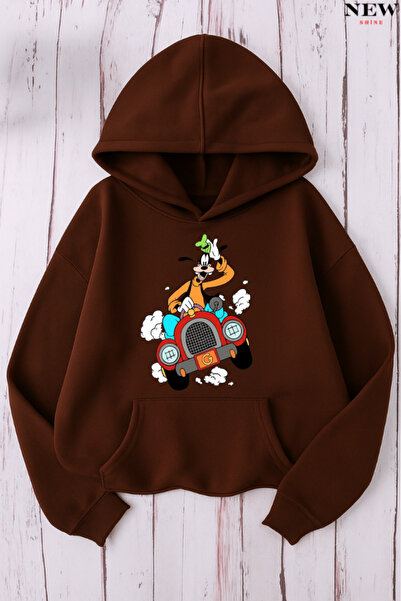 New Shine سويت شيرت مطبوع عليه عربة جوفي