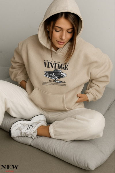 New Shine سويت شيرت مطبوع عتيق