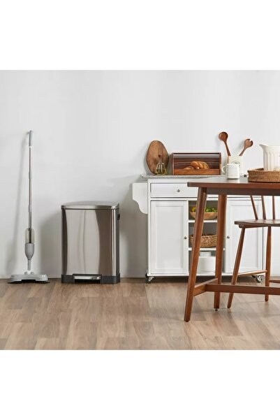 Generic Blair Portable Bin with Pedal and Lid