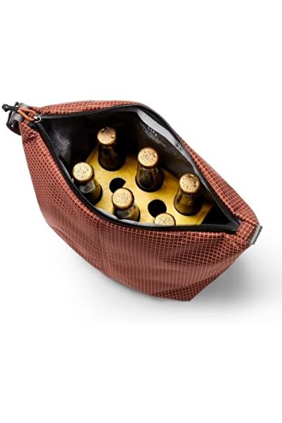 Bellroy Lite Cooler Caddy 10 liter insulated soft cooler bag with waterproof lining built-in bottle