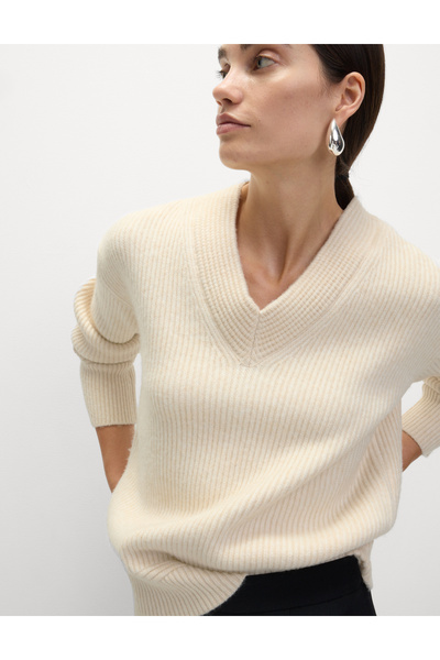 Marks & Spencer Dokulu V-Yaka Triko Kazak