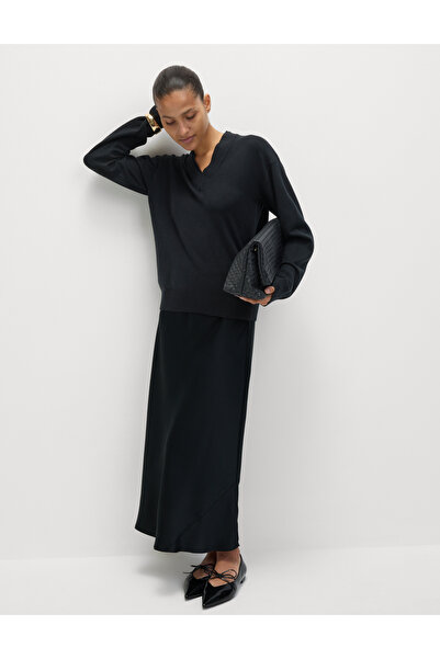 Marks & Spencer V Yaka Triko Kazak