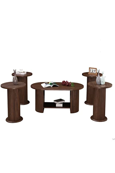 DEC15 A set of service lengths with a luxurious and distinctive design