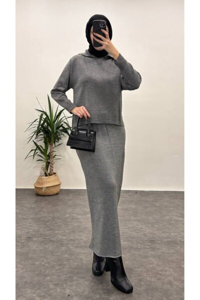 Suede Style 42002 - Stylish Comfortable Knitwear Skirt Sweater Women's Set