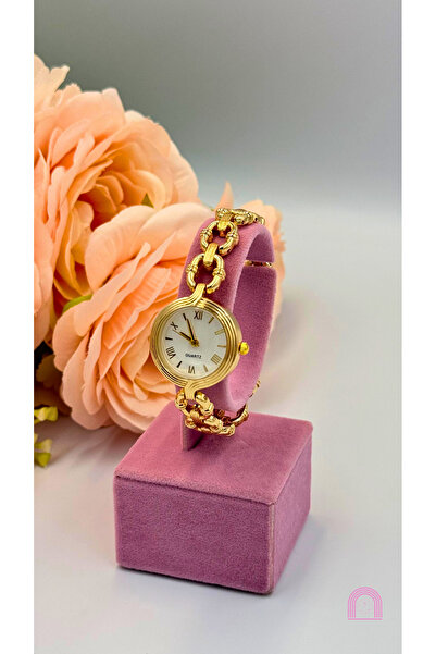 Moond Accessories ساعة نسائية بتصميم حلقة من الفولاذ الذهبي