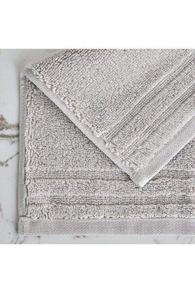 Generic Egyptian 4-Piece 600 GSM Cotton Fingertip Towel Set - 30x30 cm