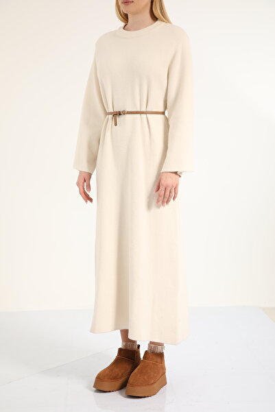 Suede Style 42100 - Шикарне зручне трикотажне плаття з велосипедним коміром для жінок