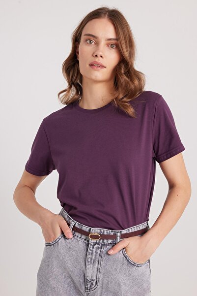 Tudors Γυναικείο μπλουζάκι με λεπτή εφαρμογή, 100% βαμβάκι, μαλακή υφή, μωβ μπλουζάκι με λαιμόκοψη