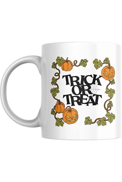 SiestaSafari Mug - Halloween Trick or Treat with Pumpkin and Vine Motif