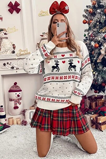 Genel Markalar Yılbaşı Temalı Desenli Triko Kazak