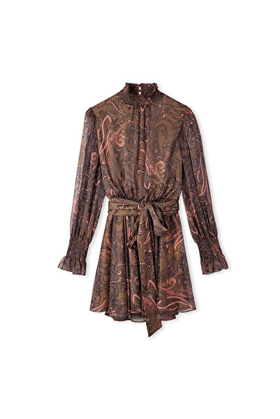 İpekyol Desenli yüksek yaka elbise