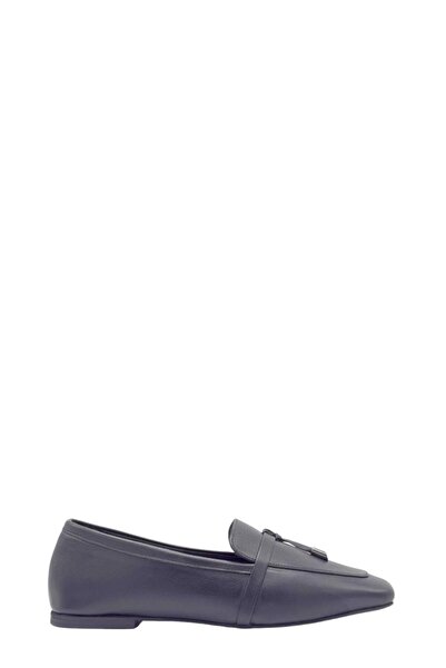 Moulin Shoes Black Leather Tasseled Women's Loafer