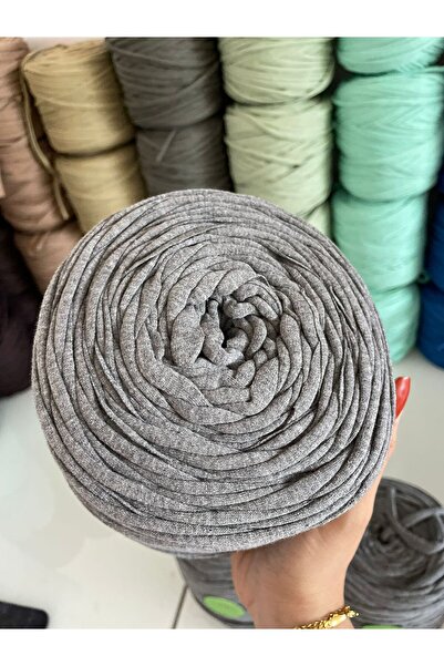 Leila Design KIRÇILLI GRİ PENYE İP (600-650GR) 1 ADET FİYATIDIR