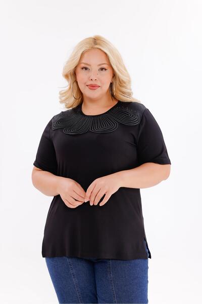 Siyezen Plus Size Blouse with Embossed Collar Detail