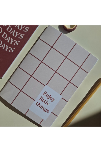 Songwol Studios A5 Stapled Notepad, Set of 2, Plain, Lined or Checkered, 40 Sheets, Glossy Cardboard Cover Cherry Red