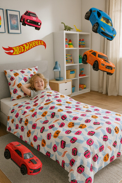 HOT WHEELS Σετ σεντόνια με άδεια χρήσης – Σεντόνι 160x230 cm – Μαξιλαροθήκη 50x70 cm – 60% βαμβάκι 40% πολυεστέρας