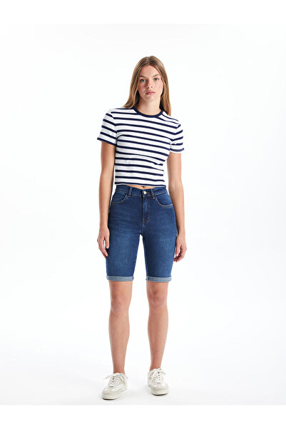 LC Waikiki شورت جينز نسائي من NEVAVM Farkily Bermuda Fit