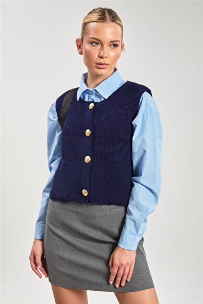 BARRELS AND OIL Women's Buttoned Knitwear Vest with Pockets - Navy Blue