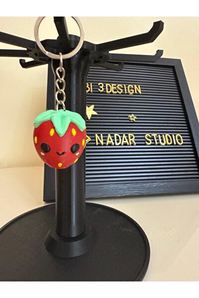 NadarStudio Χαριτωμένο στολίδι τσάντας με μπρελόκ φράουλας