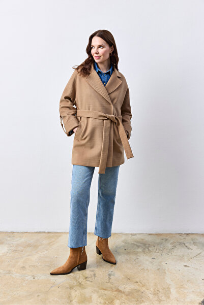 KENT Kuşaklı Camel Kısa Kaban