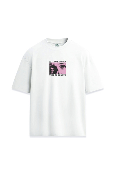 Darkia تي شيرت مريح مطبوع عليه تصميم y2k مكتوب عليه "جميع هذه الغضب والحب".