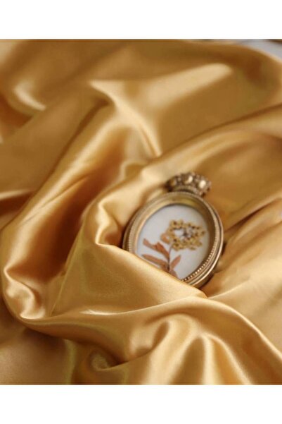 Parça Kumaş Dünyası Asetat Saten Dökümlü Kumaş Gold Renktedir