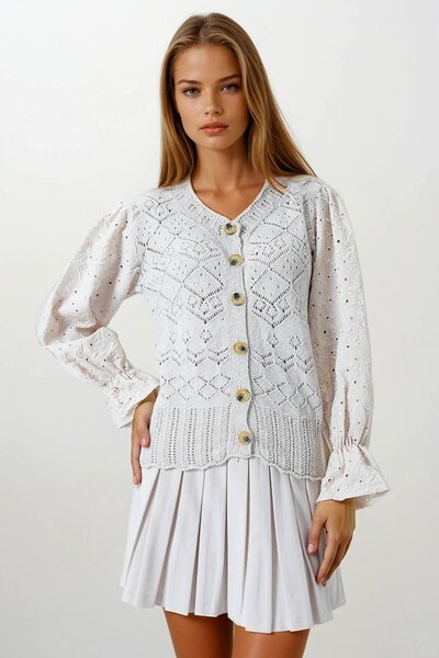 VAGGON Women's Beige Openwork Knitwear Brode Cardigan with Cufflinks Vs00859