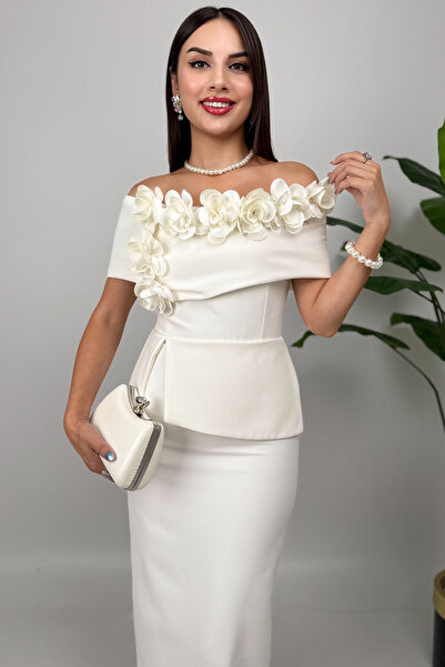 Dolcha Vivenza Gül Detaylı Omuz Açık Kayık Yaka Uzun Beyaz Abiye Elbise, Nişan ve Davet Zarafeti