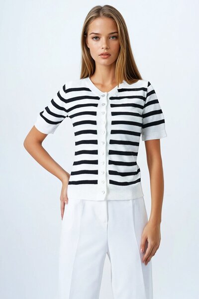 VAGGON Women's black sleeveless blouse and buttoned knit cardigan vs00850